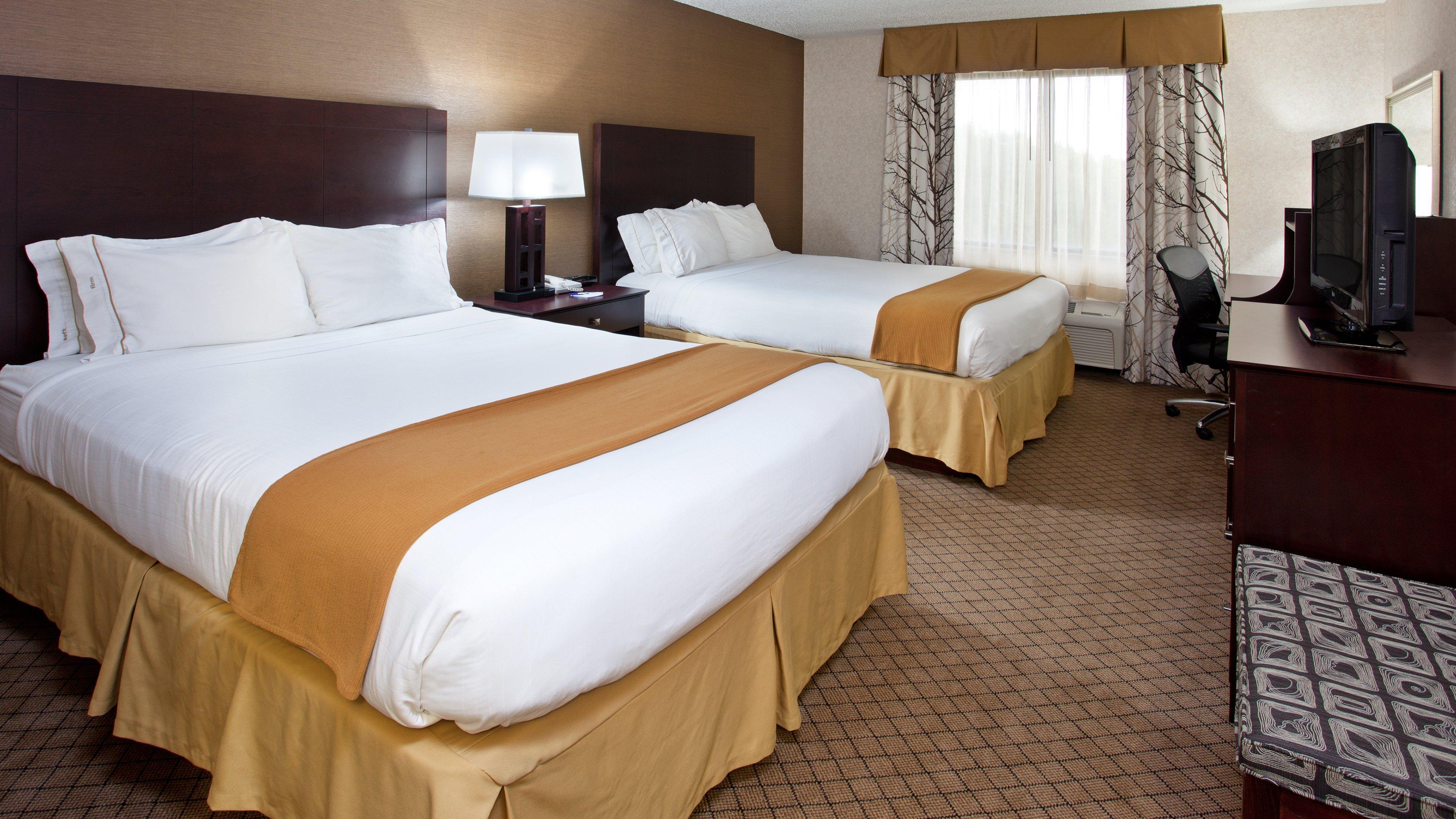 Holiday Inn Express & Suites Wadsworth By Ihg Exterior foto